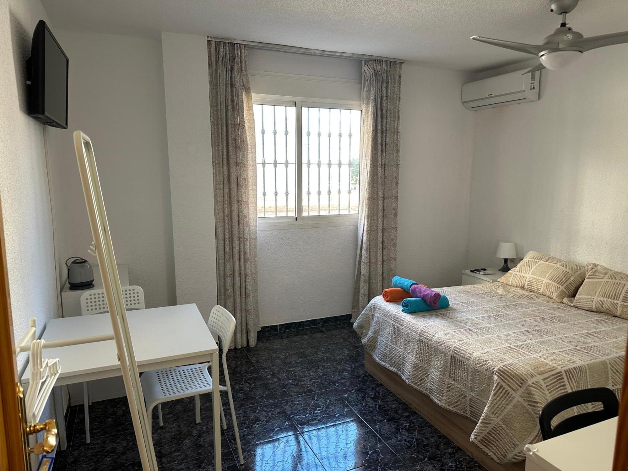 Séjour chez l'habitant Centro Privada En Compartido Almería